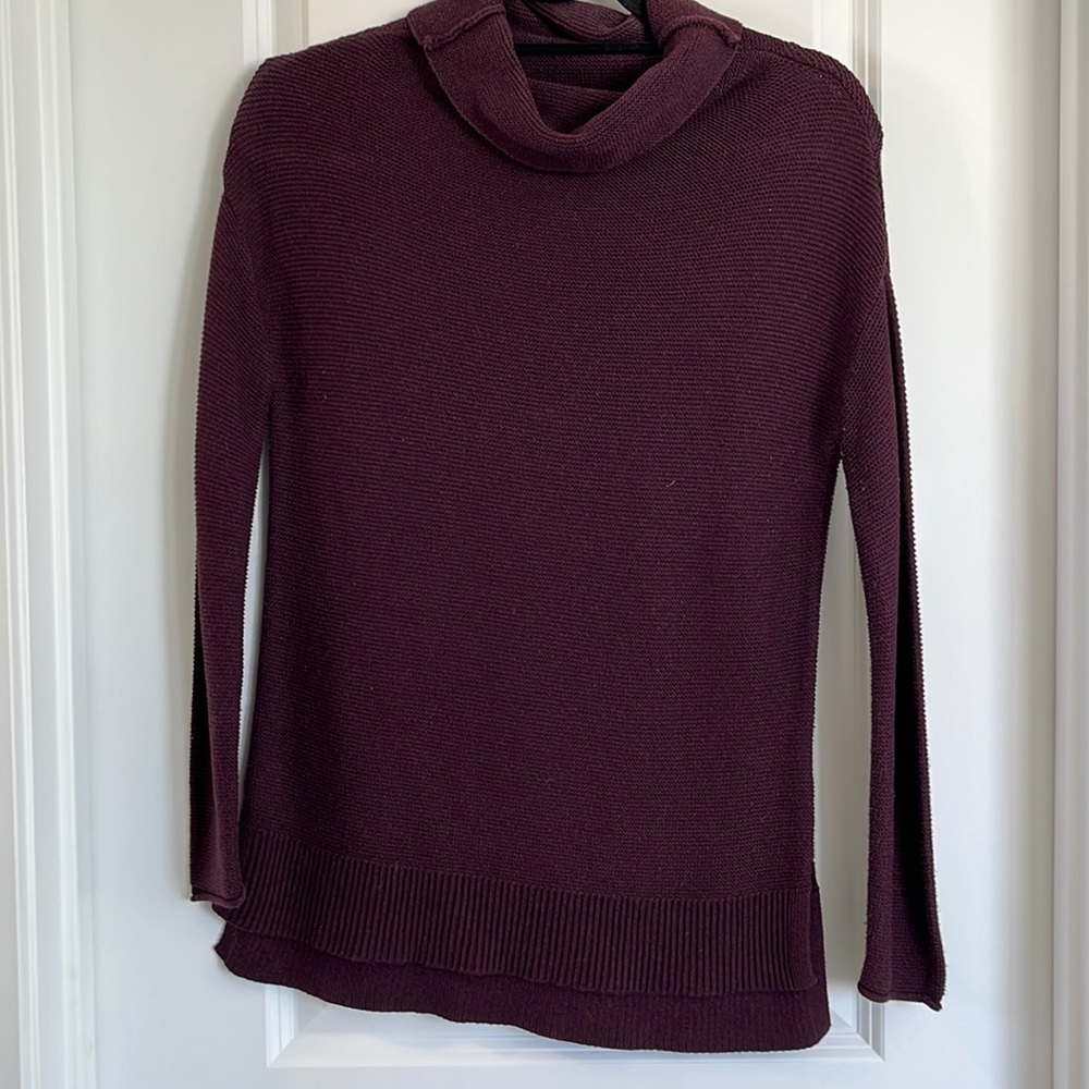Old Navy XS sweater